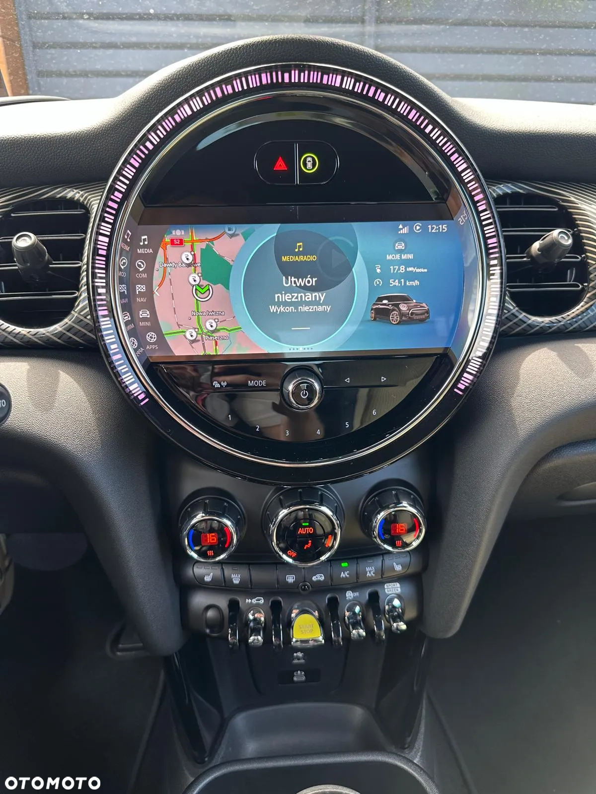 MINI Cooper SE - 14