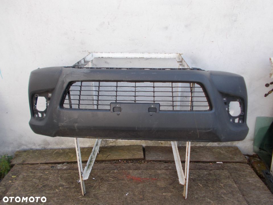 TOYOTA HILUX 8 VIII 15- ZDERZAK PRZÓD PRZEDNI - 1