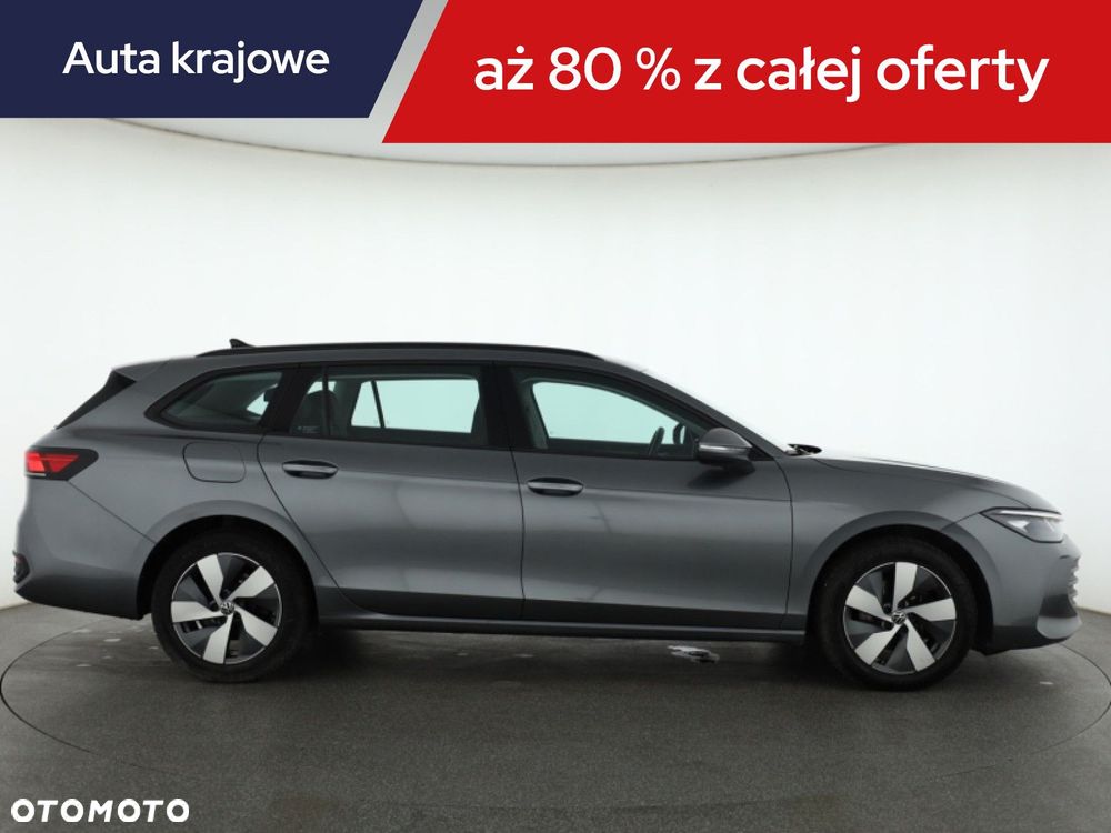 Volkswagen Passat Variant - 8