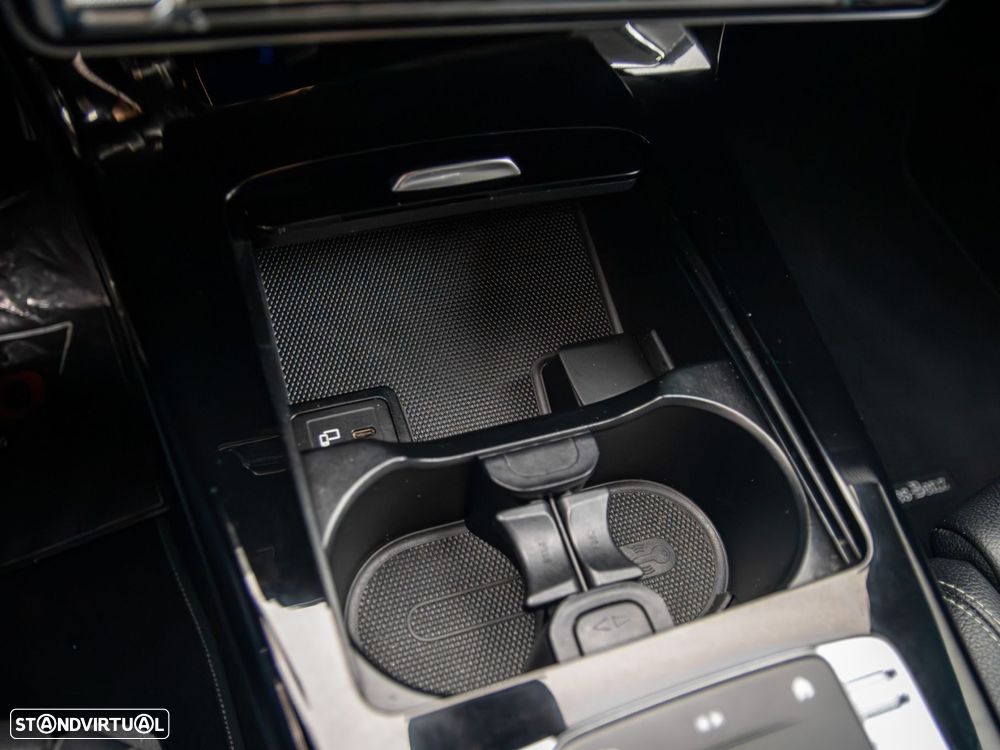 Mercedes-Benz CLA 180 d AMG Line Aut. - 42