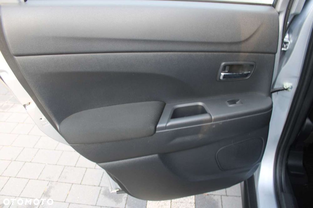 Mitsubishi ASX - 24