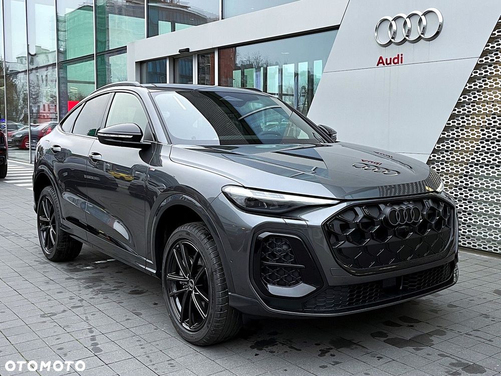 Audi Q5 Sportback - 22