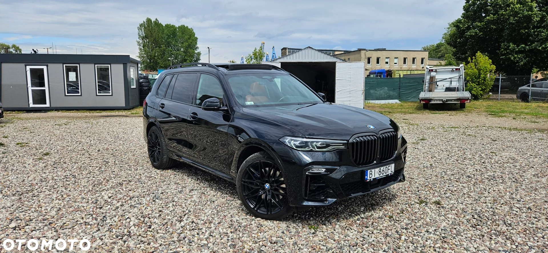 BMW X7 - 7