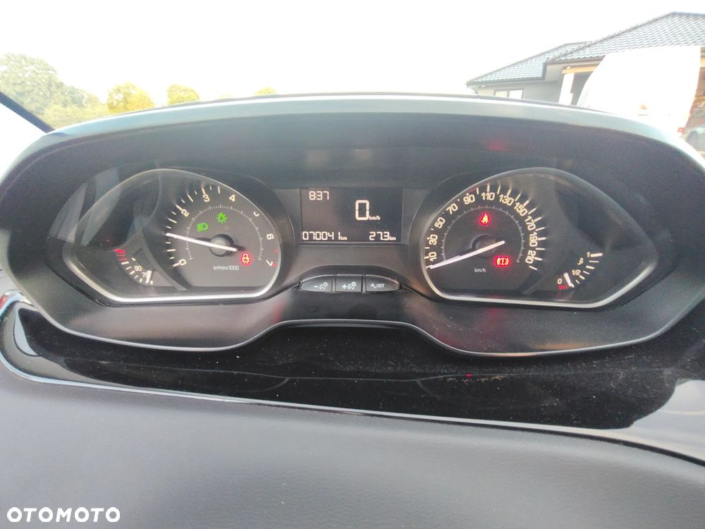 Peugeot 208 PureTech 68 Like - 8