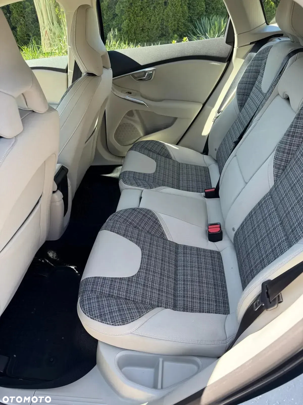 Volvo V40 T3 Drive-E Kinetic - 22