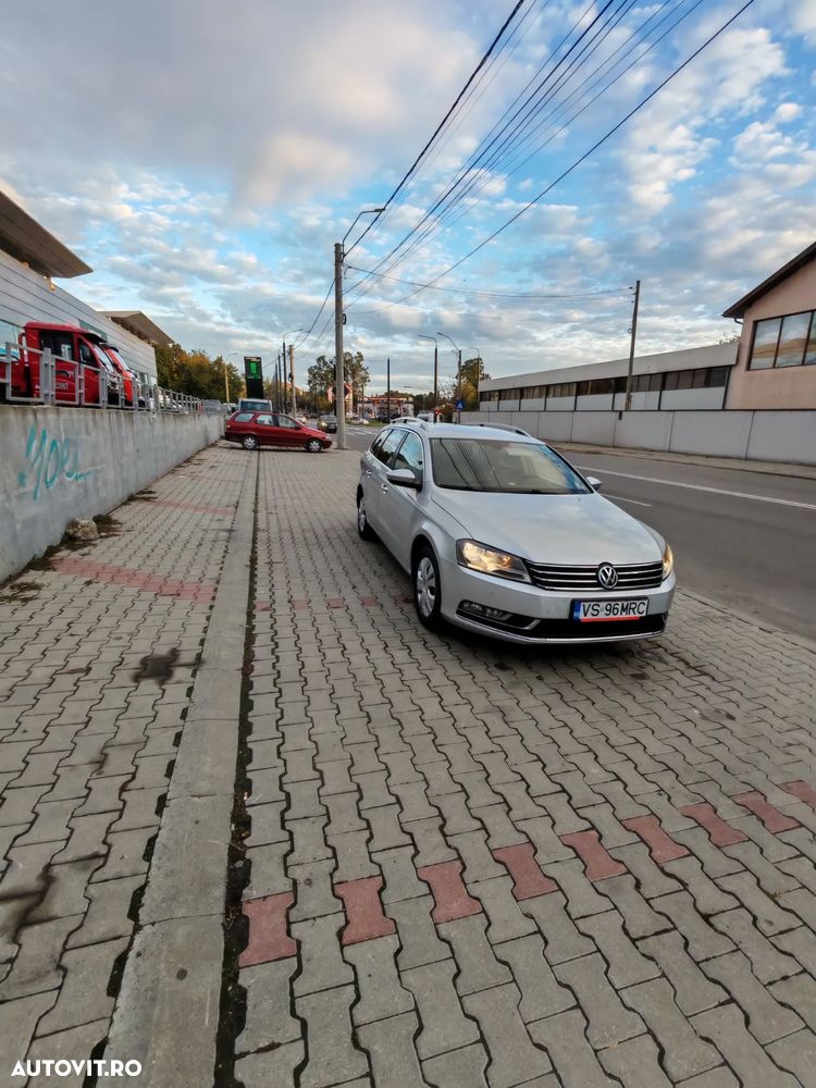 Volkswagen Passat Variant 1.6 TDI BlueMotion Technology Comfortline - 2