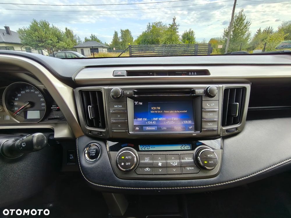 Toyota RAV4 2.2 D-4D 4x4 Automatik Executive - 17