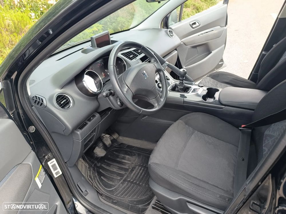 Peugeot 3008 1.6 HDi Executive - 6