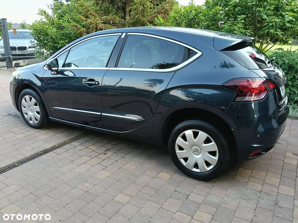 Citroën DS4 1.6 e-HDi SoChic MCP - 9