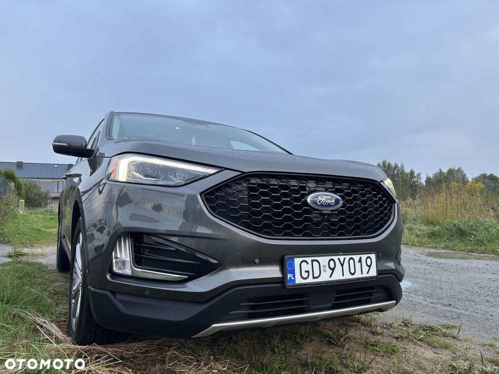 Ford Edge - 8