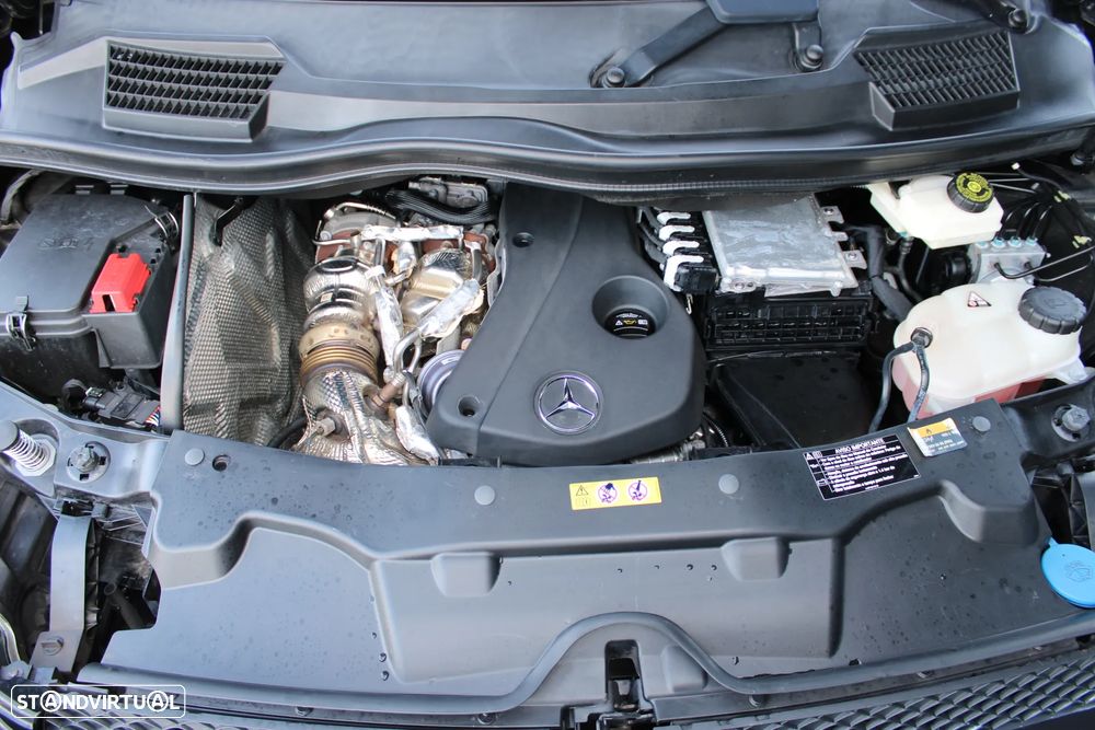Mercedes-Benz V 250 d Longo Avantgarde - 9