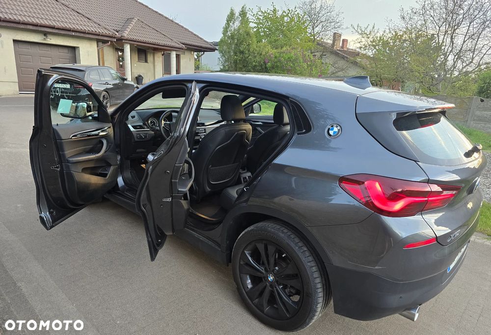 BMW X2 sDrive18d Edition M Mesh - 15