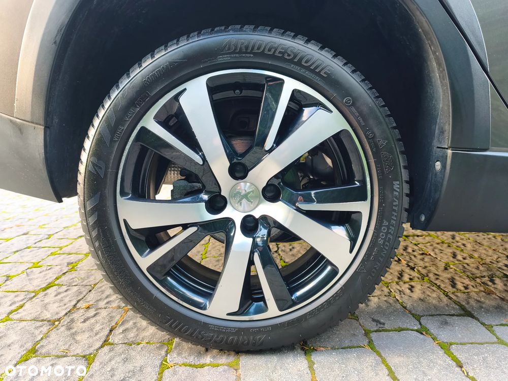 Peugeot 2008 - 22