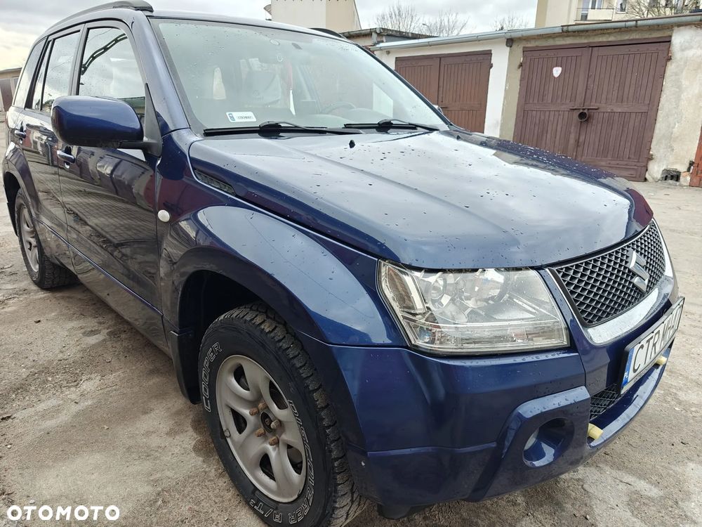 Suzuki Grand Vitara 2.0 - 3