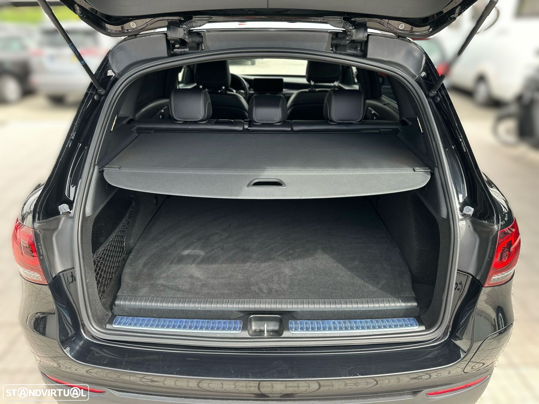 Mercedes-Benz GLC 300 - 10