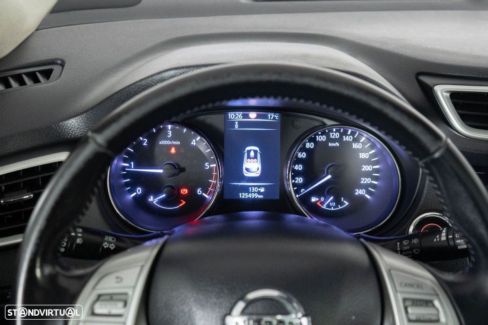 Nissan Qashqai 1.5 dCi Tekna J19 - 28