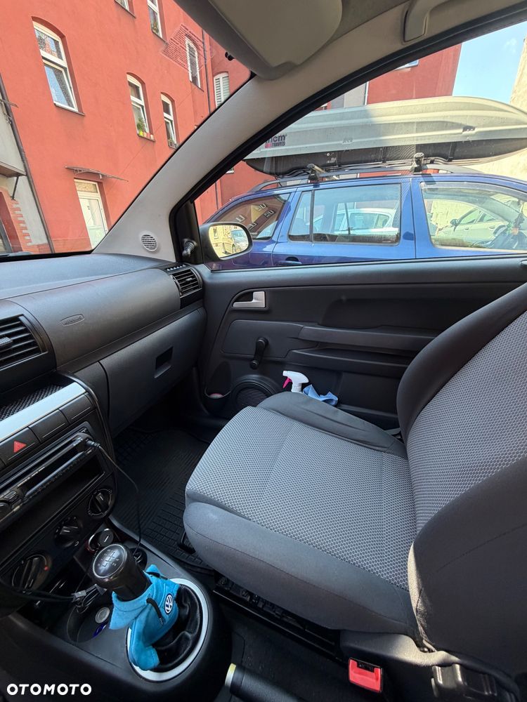Volkswagen Fox - 9