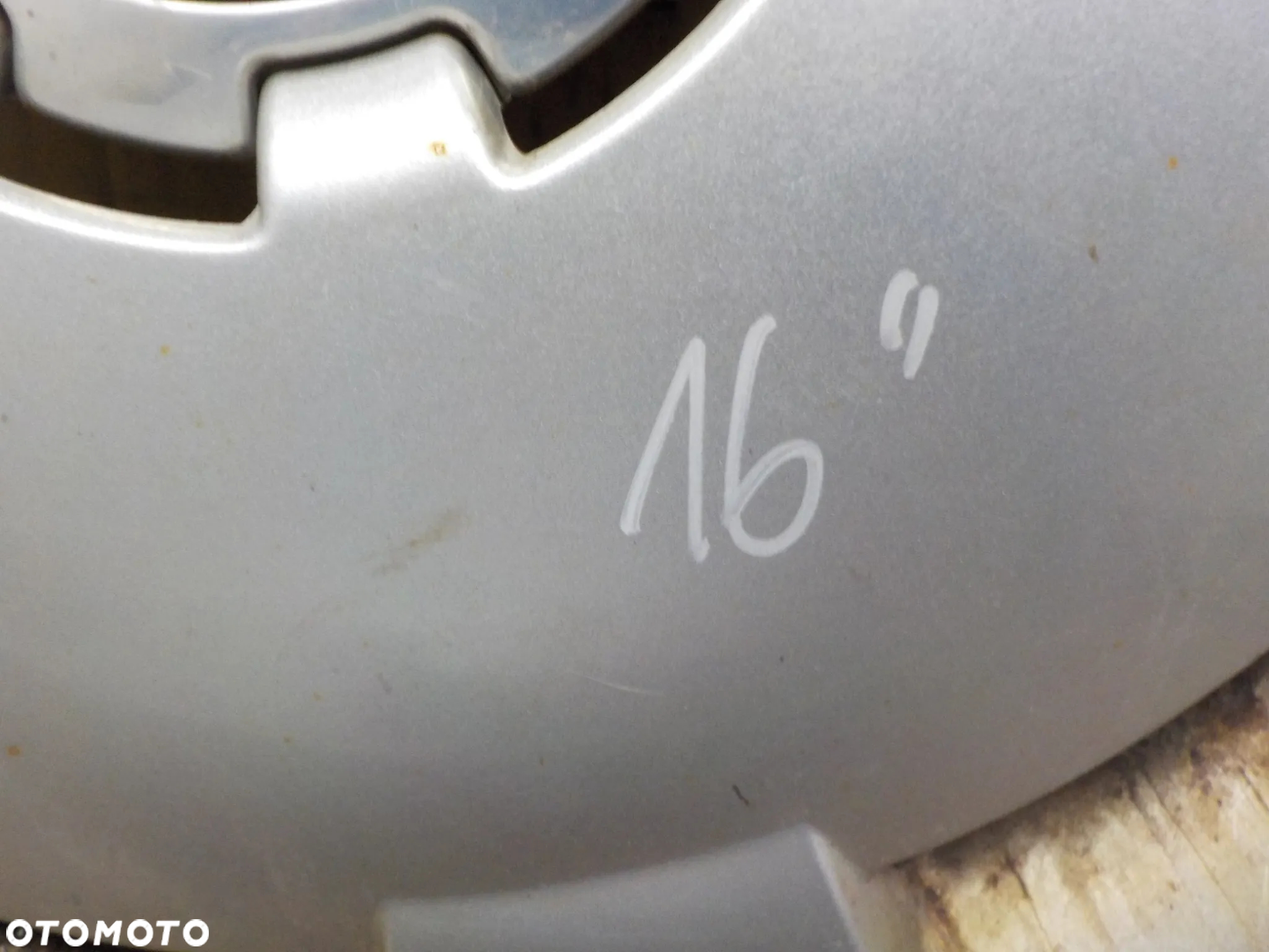 AUDI KOŁPAK KOŁPAKI R16 KOMPLET 8P0601147A - 3