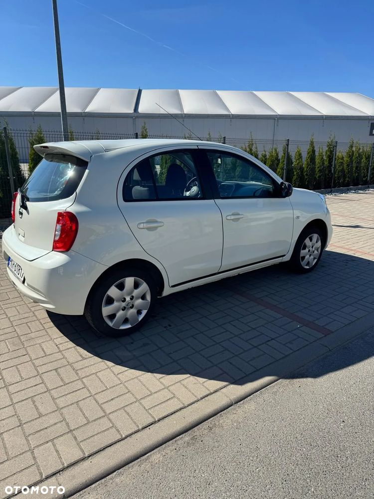 Nissan Micra - 1
