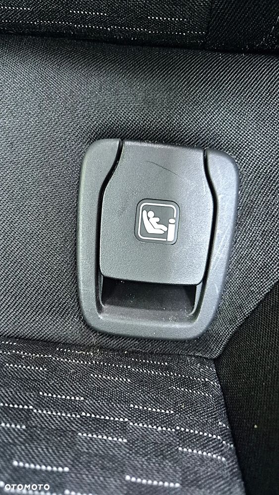 Opel Astra 1.6 T Dynamic S&S - 23