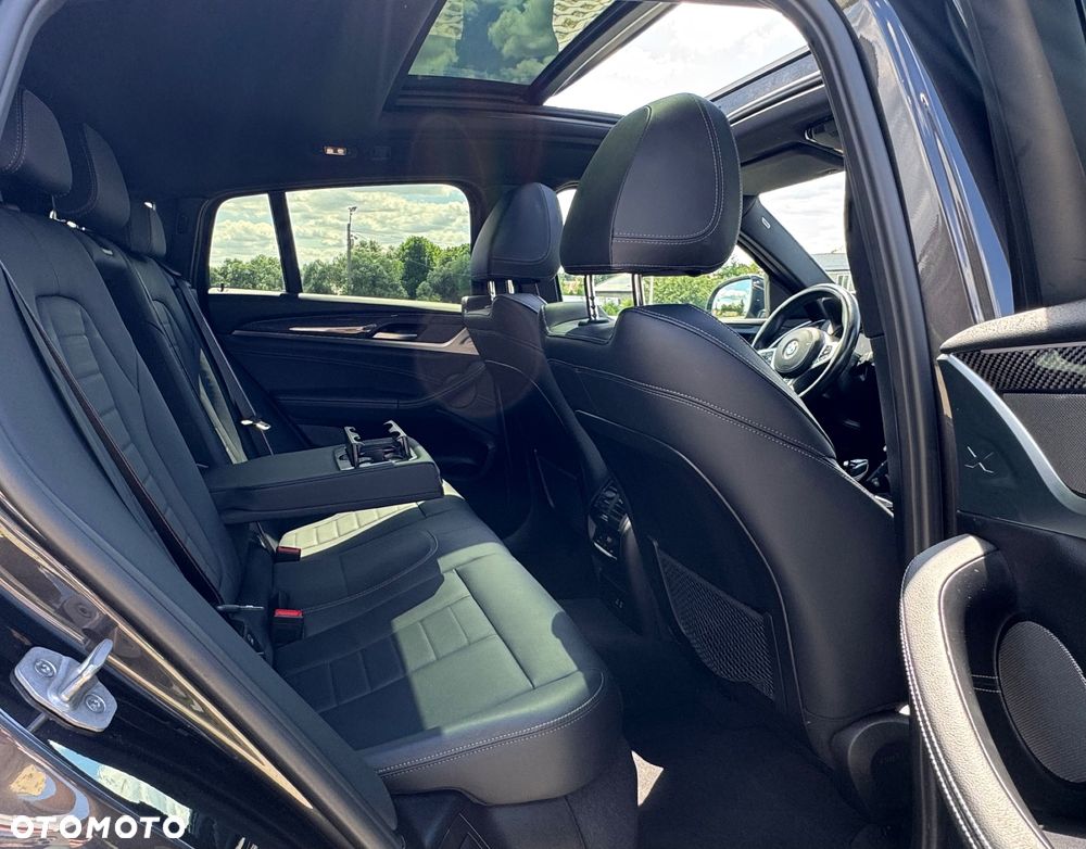 BMW X4 xDrive30d mHEV M Sport sport - 37