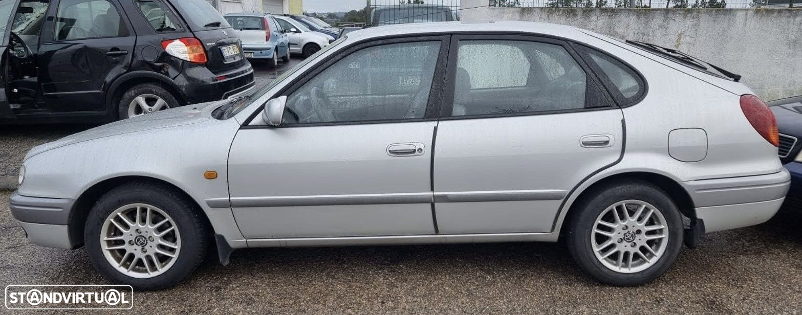 Toyota Corolla ae11 1.4i de 1998 disponível para peças - 2