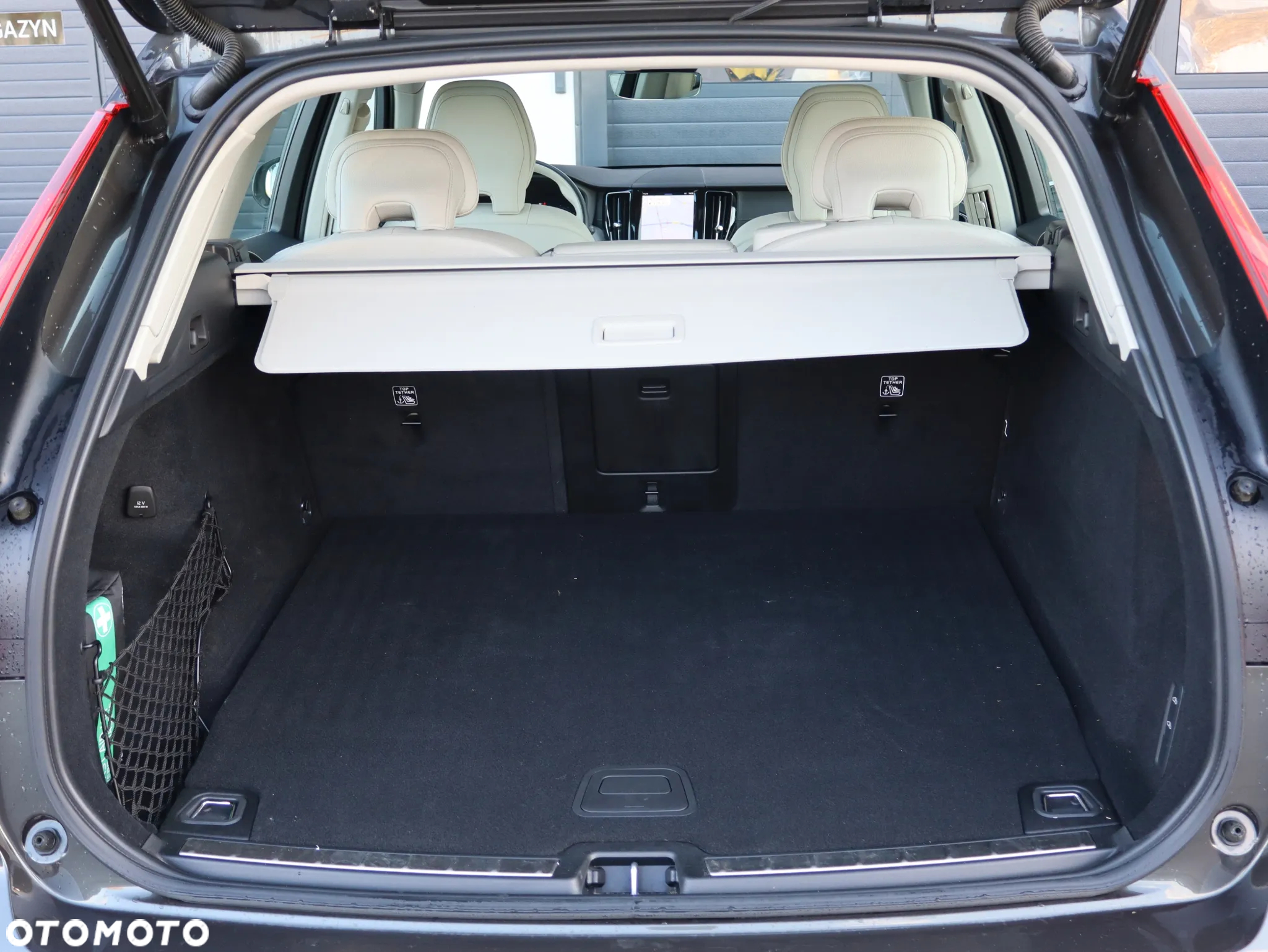 Volvo XC 60 T8 Plug-In Hybrid AWD Inscription - 17