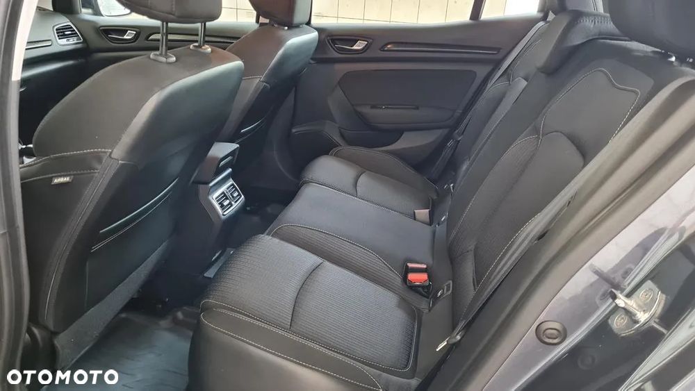 Renault Megane 1.2 Energy TCe Life - 10