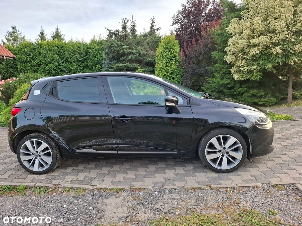 Renault Clio - 8