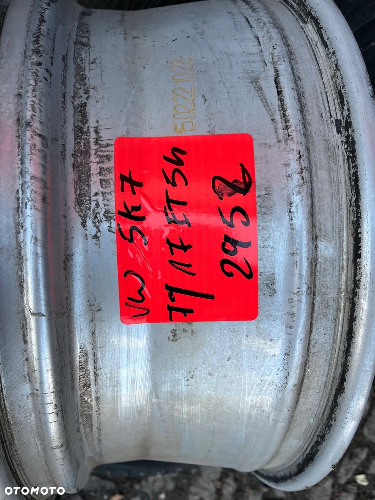 Felga VW Golf 5x112 17 7J ET 54 5K7601025B - 7