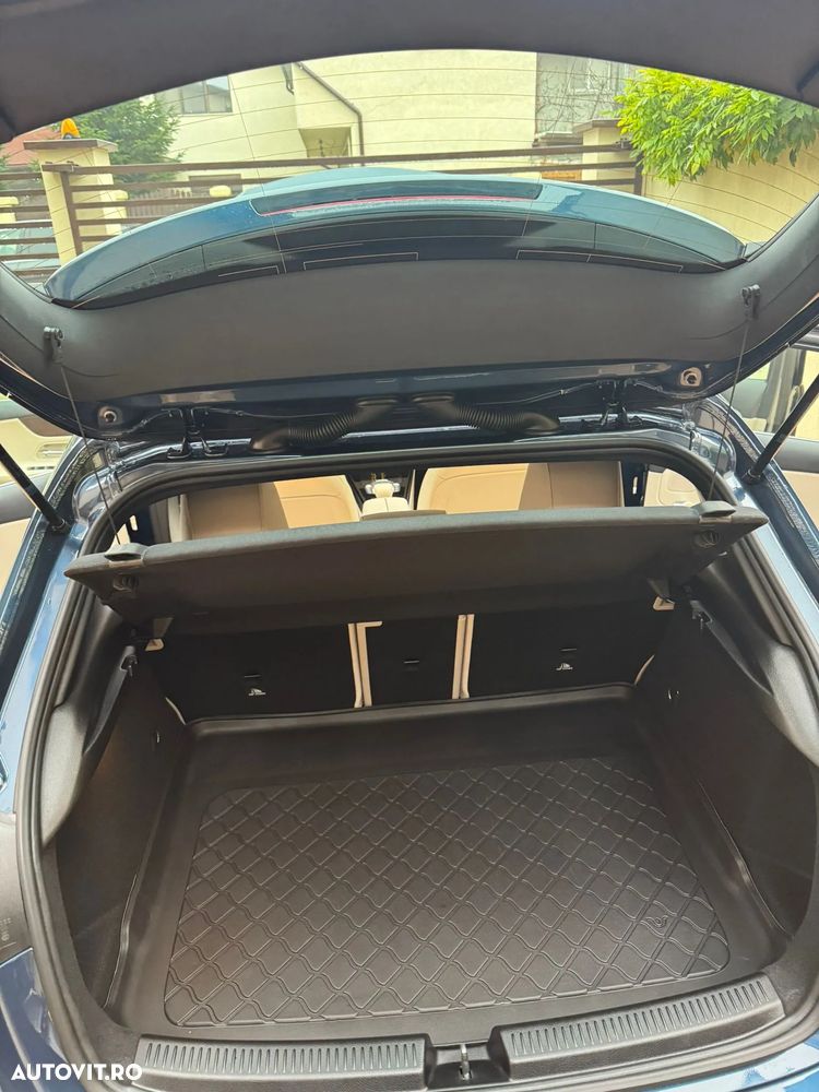 Mercedes-Benz A 220 4MATIC Sedan Aut. - 13