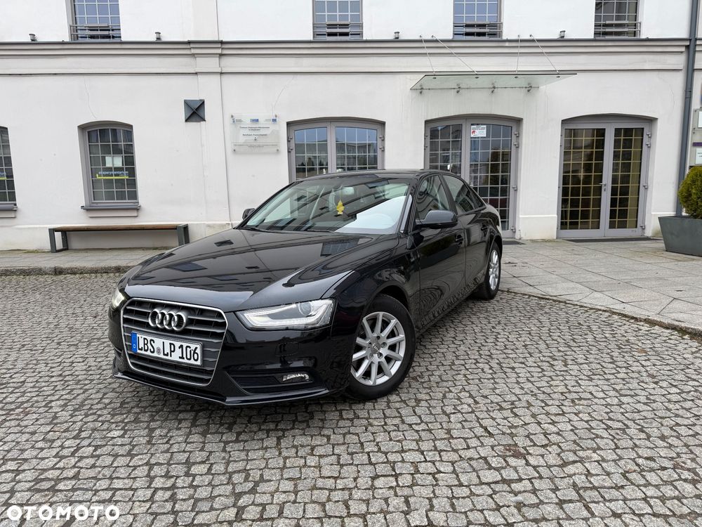 Audi A4 Limousine 1.8 TFSI Ambiente - 1