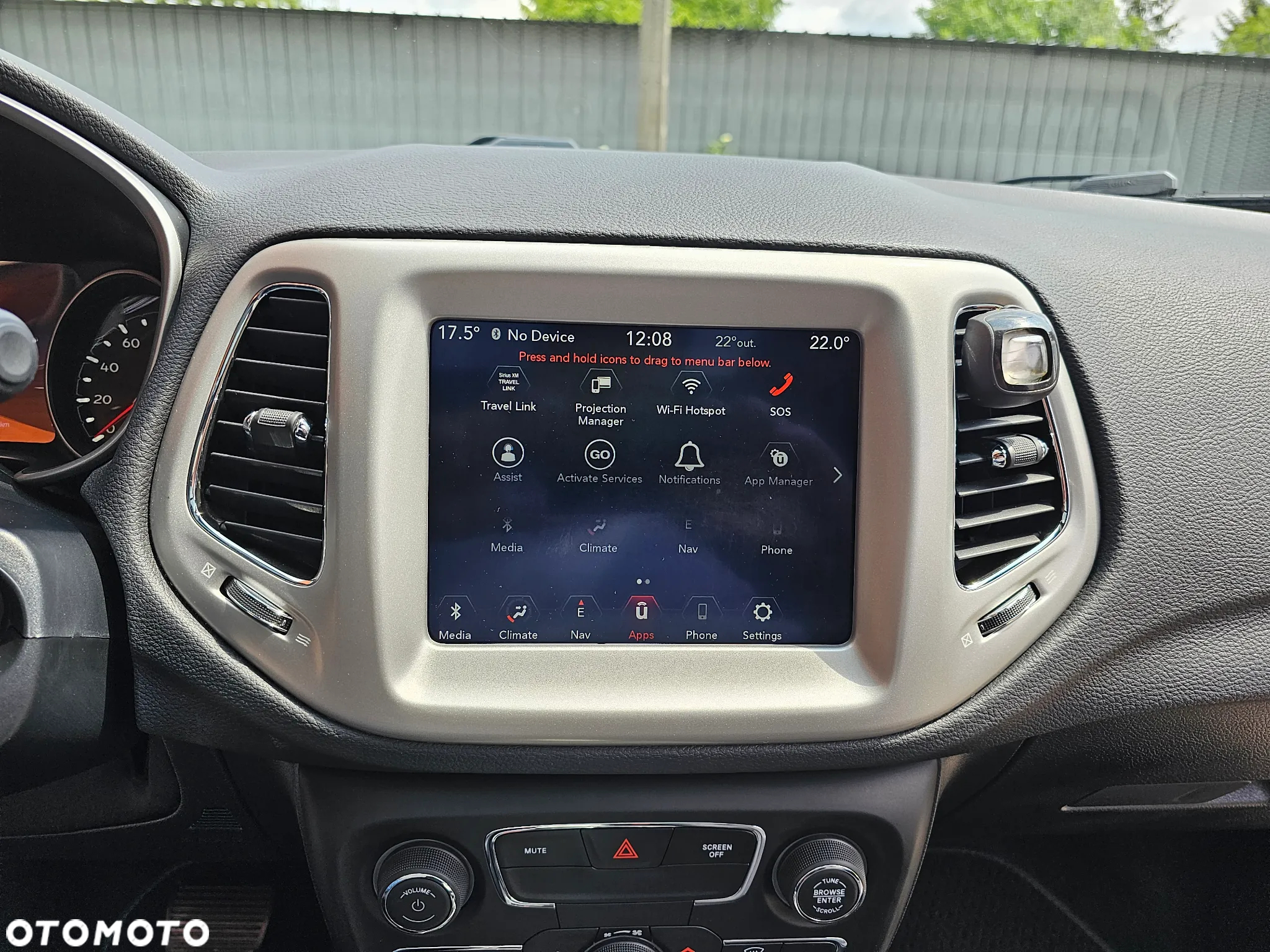 Jeep Compass - 28