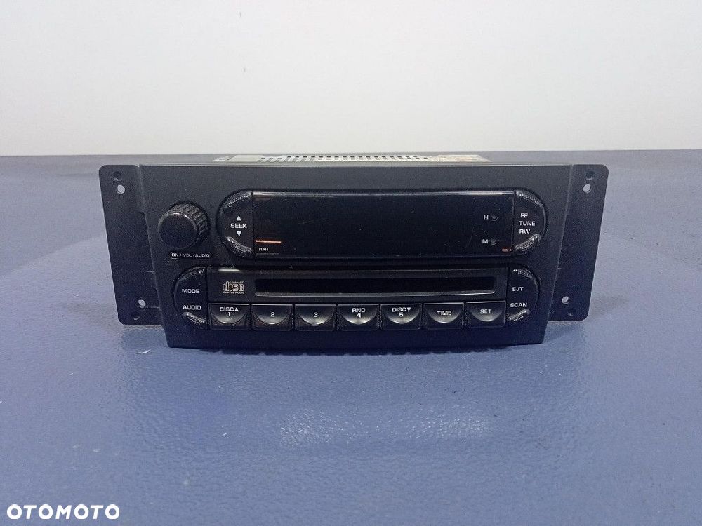 CHRYSLER PACIFICA I 03-07 RADIO FABRYCZNE P05082764AE - 1