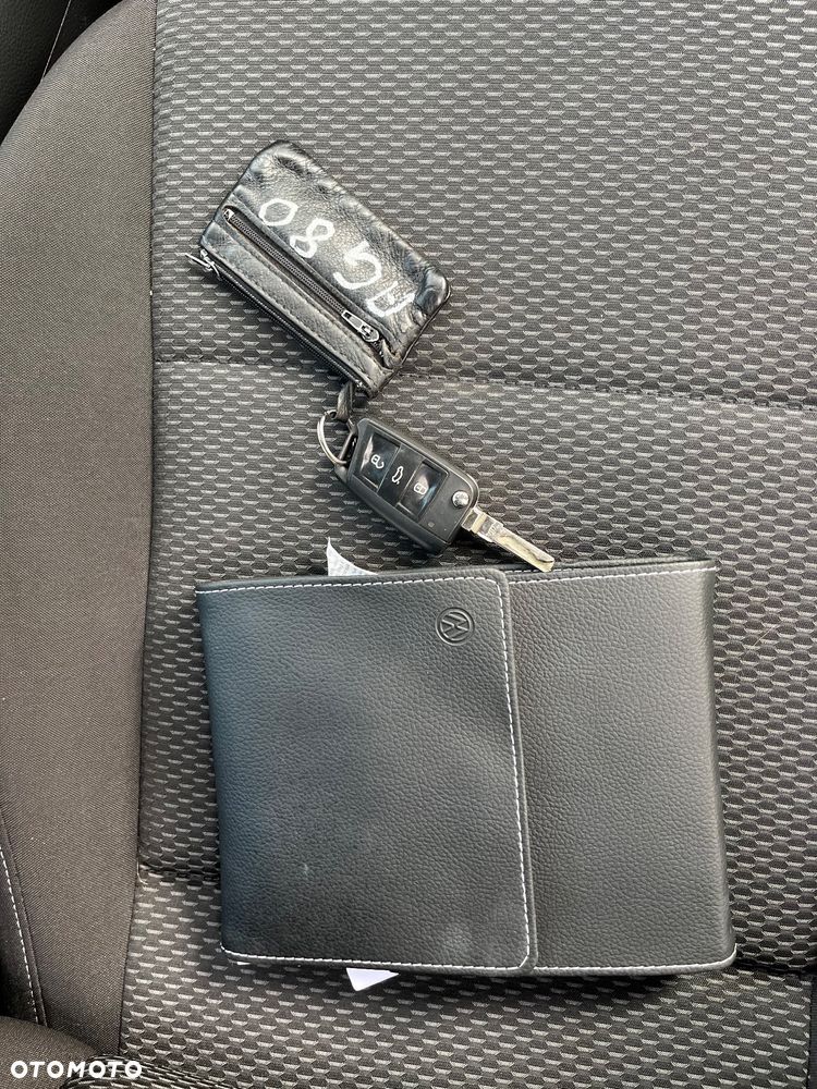 Volkswagen Golf 1.6 TDI SCR Comfortline - 14