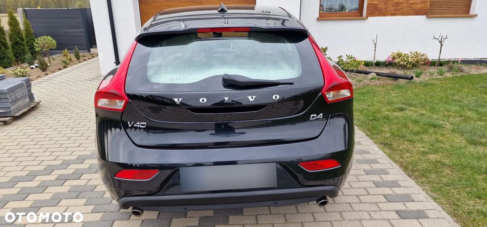 Volvo V40 D4 Summum - 11