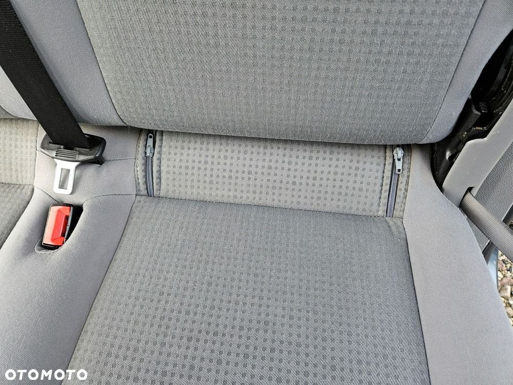 Volkswagen Caddy - 19