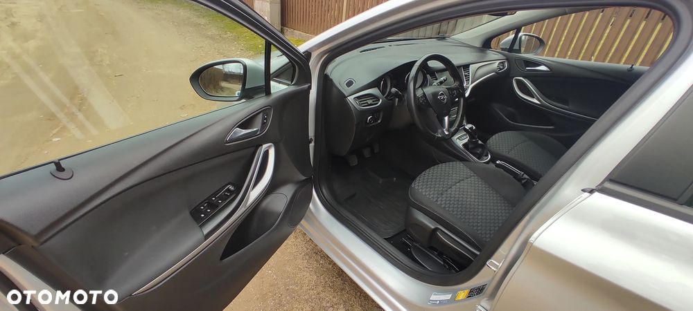 Opel Astra 1.6 CDTI Enjoy - 12