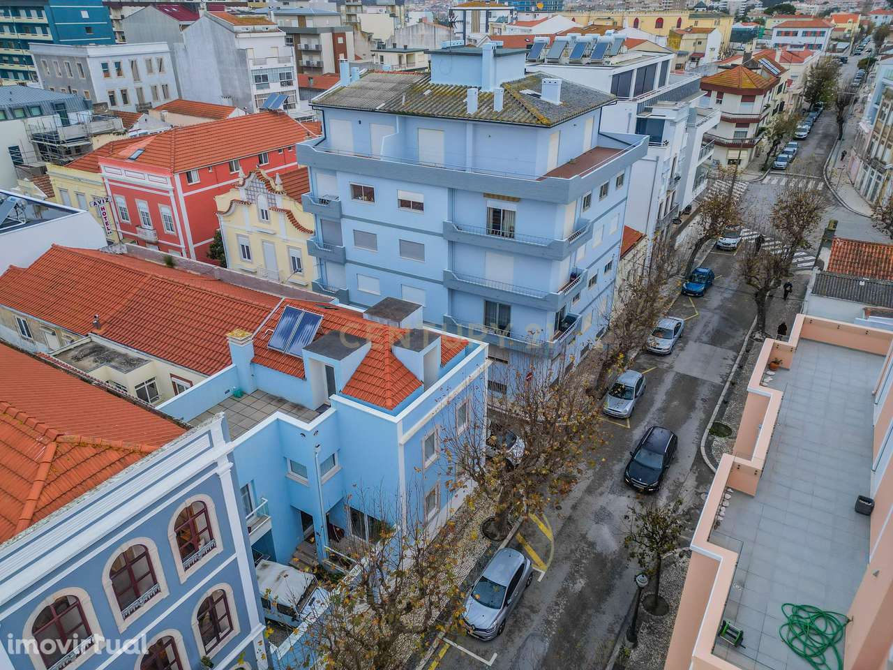 Charmoso prédio renovado no centro da Figueira da Foz, ideal para rent - Grande imagem: 4/60