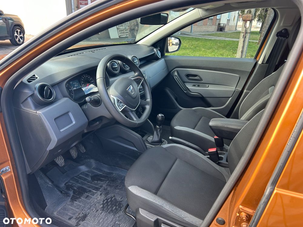 Dacia Duster 1.0 TCe Essential - 10