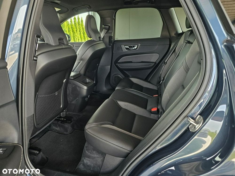 Volvo XC 60 - 29