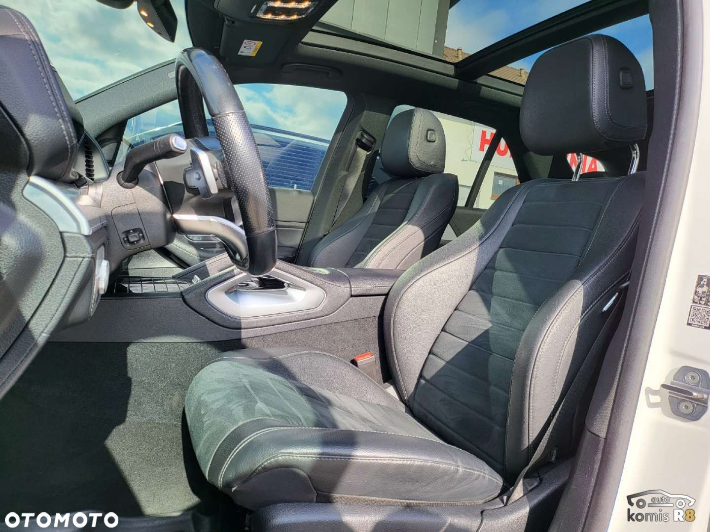 Mercedes-Benz GLE - 22
