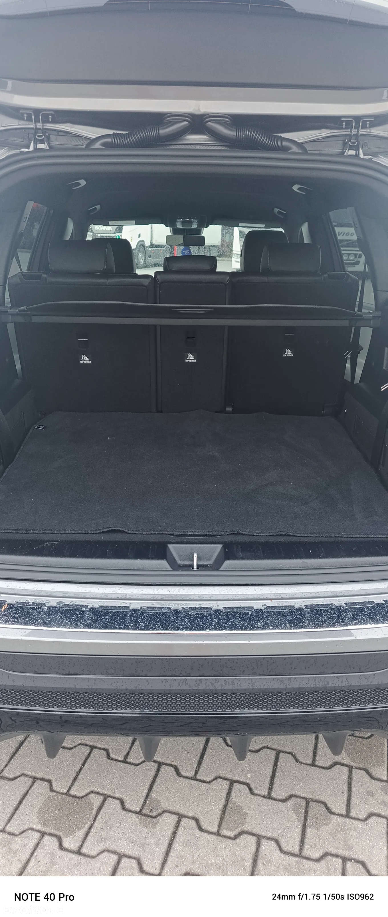 Mercedes-Benz GLB 250 4-Matic AMG Line 8G-DCT - 16