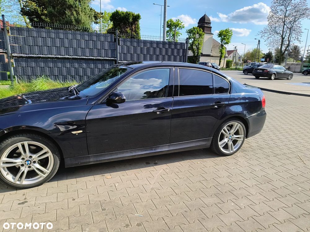 BMW Seria 3 320i - 15