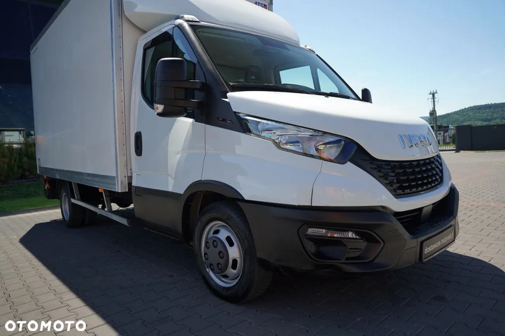 Iveco DAILY 35-160 / KONTENER 4,3 M / WINDA DHOLLANDIA / BLIŹNIAK  /  SPROWADZONY - 11