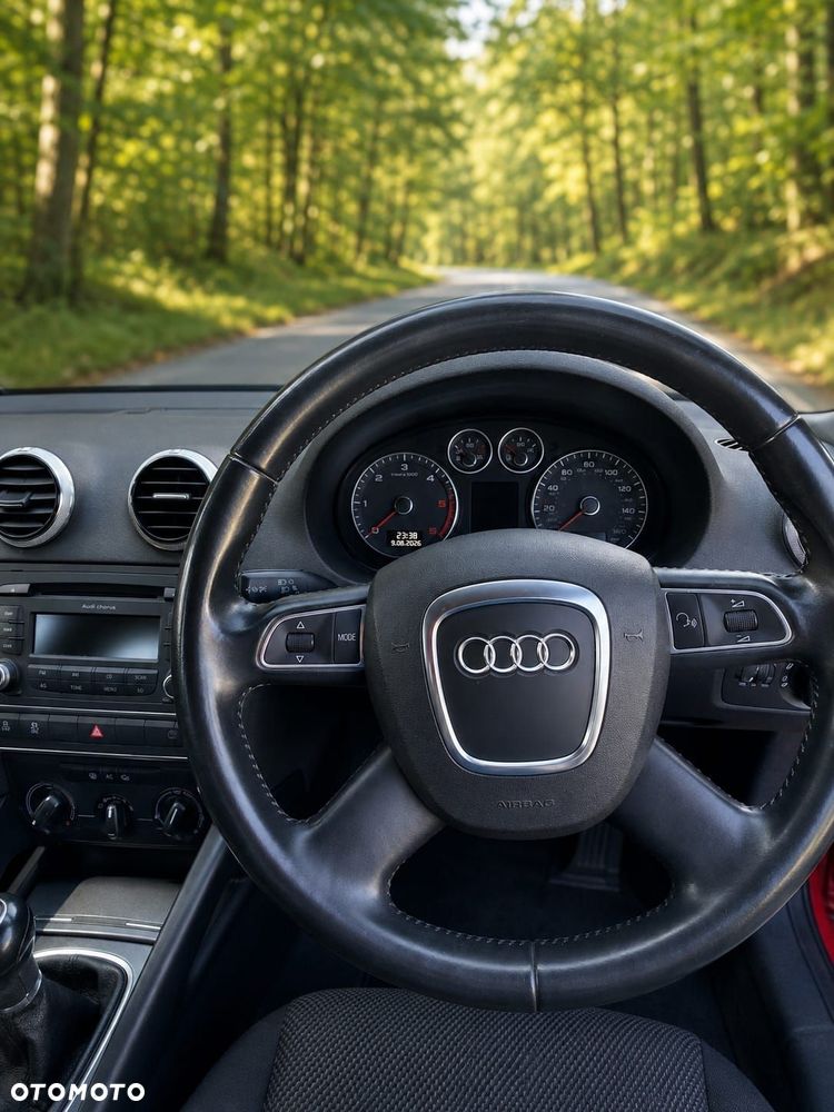 Audi A3 Sportback 1.6 TDI DPF Ambition - 7