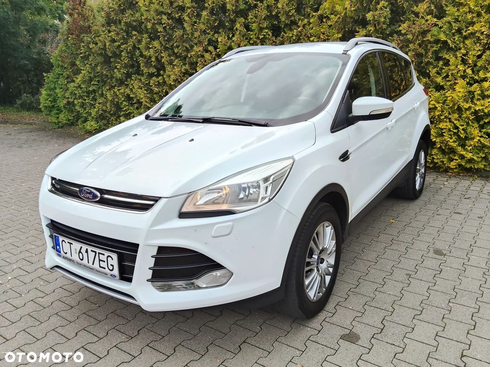 Ford Kuga 1.6 EcoBoost 2x4 Titanium
