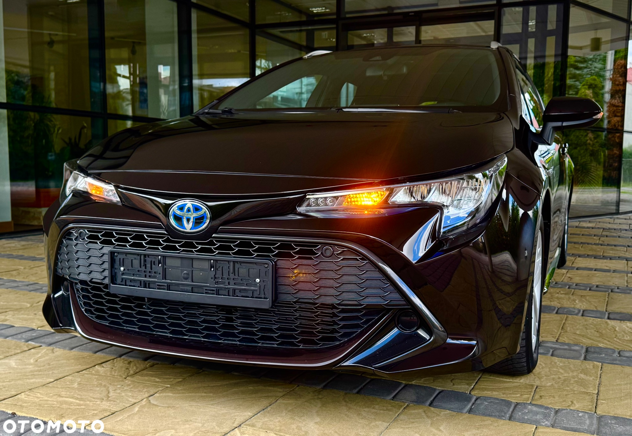 Toyota Corolla 1.8 Hybrid Comfort - 15