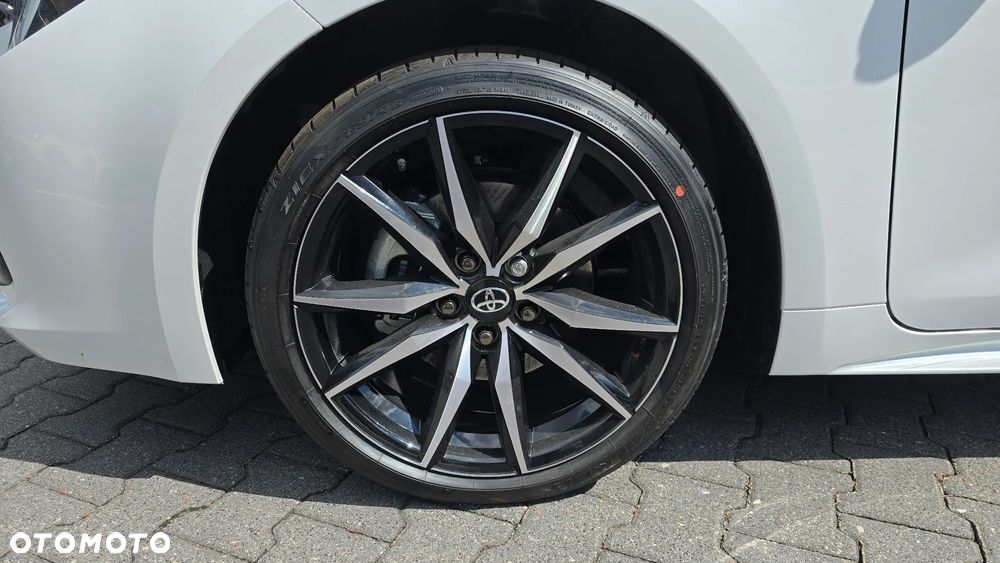 Toyota Corolla 2.0 Hybrid GR Sport - 6