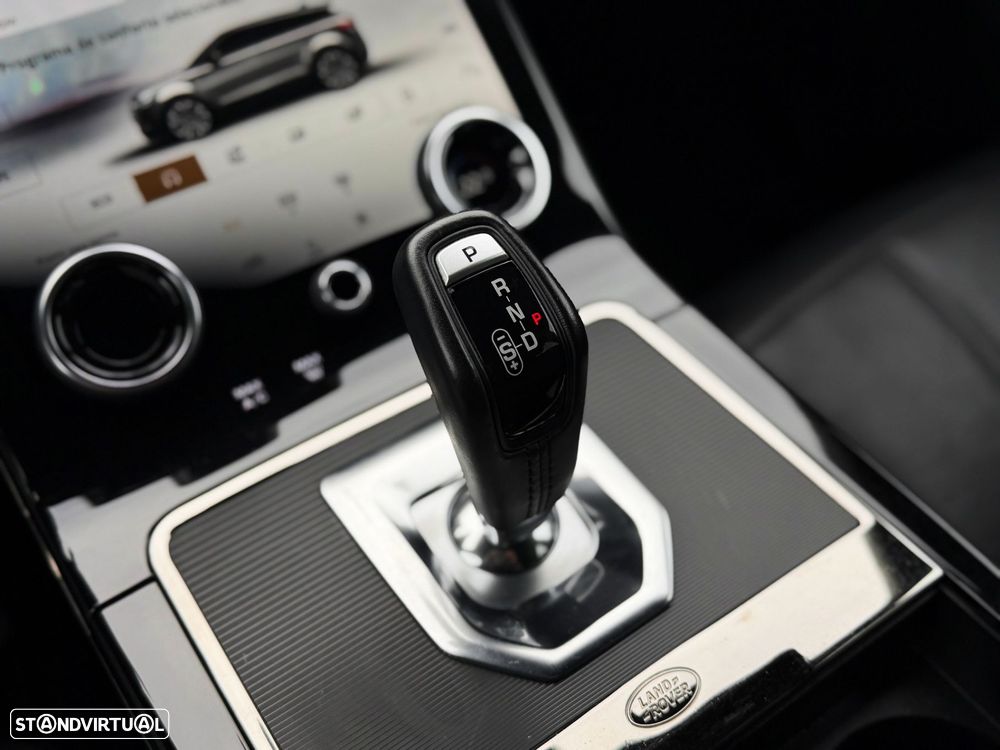 Land Rover Range Rover Evoque - 25